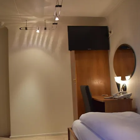 亚特兰大酒店 酒店 4*