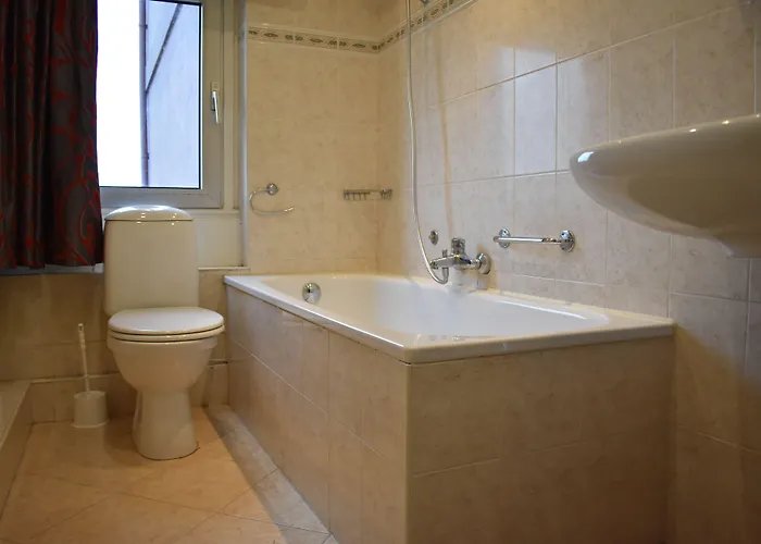 Atlanta Отель 4*